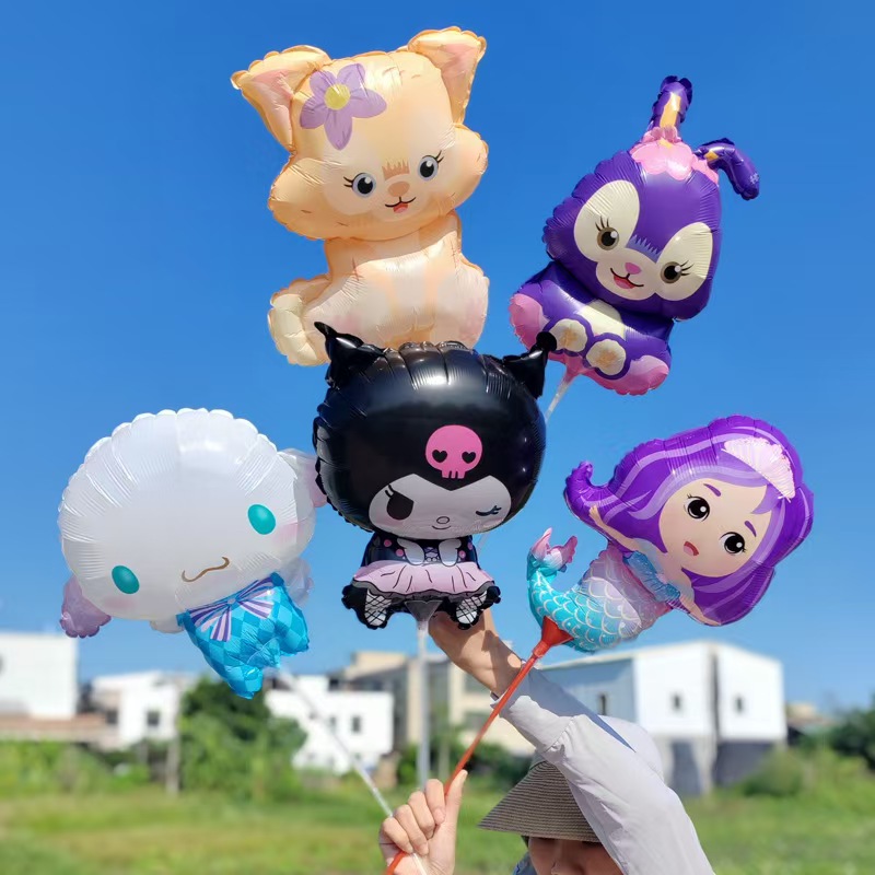 mini globos de aluminio en palos